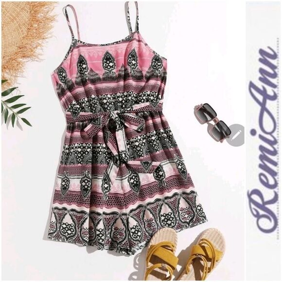 Plus Graphic Print Self Tie Cami Ro - Picture 1 of 6